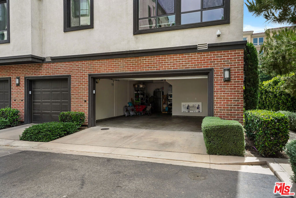 Camden - Residential Lease