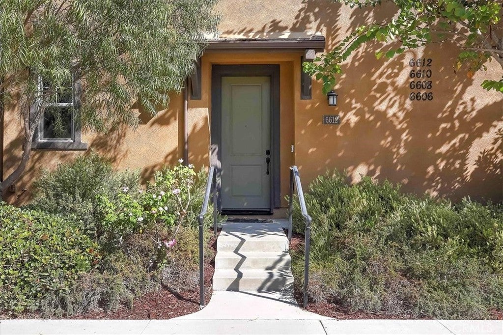 6612 Calle Koral