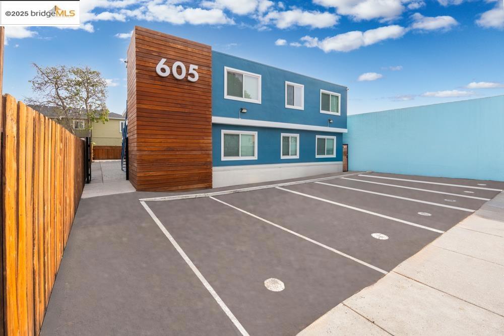 605 San Pablo Ave