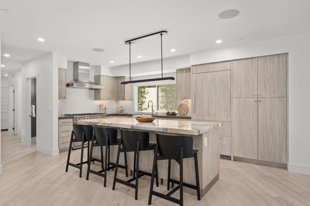 141 W Leucadia Blvd