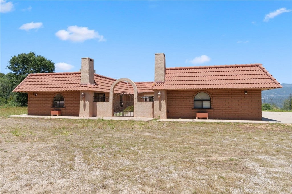 38720 Highway 41
