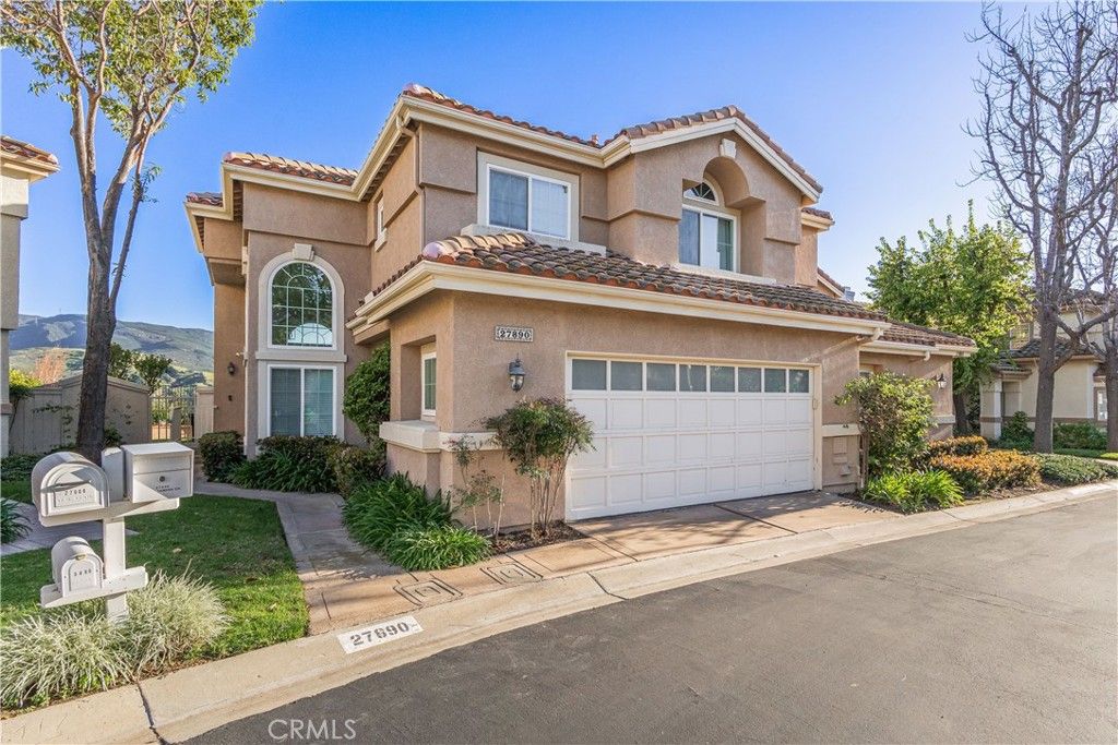 Photo of 27890 Tamara Dr, Yorba Linda, CA 92887 (MLS # PW26038829)