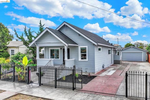 Photo of 1924 Warner Ave AVE, Oakland, CA 94603 (MLS # 41144372)