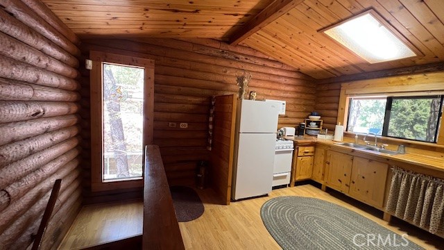 Green Valley Lake (GVLK) - Residential