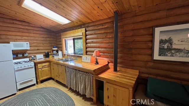 Green Valley Lake (GVLK) - Residential