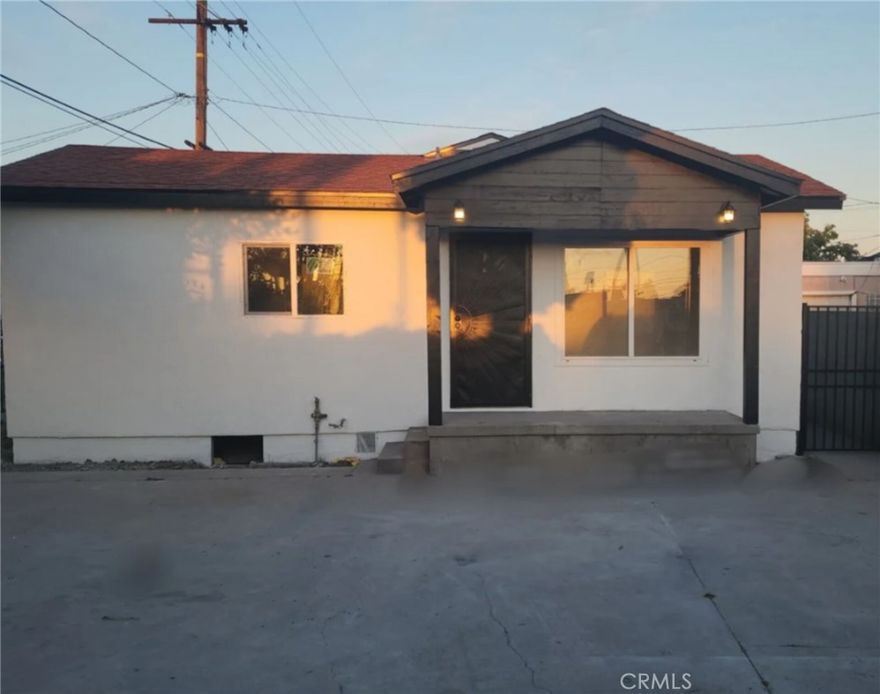 Adorable 3 bedroom single-level home that’s completely turn-key and move-in ready! Recently remodeled from top to bottom, this home features fresh interior and exterior paint, a beautiful brand-new kitchen, and elegant travertine flooring throughout. Enjoy the convenience of indoor laundry, newer-efficient double-pane windows that fill the home with natural light.
Perfectly situated within walking distance to schools, shopping, and public transportation, this home offers comfort, style, and convenience all in one.