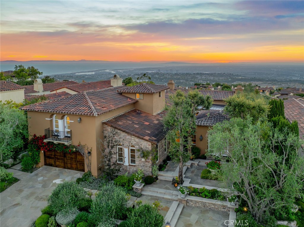 31 Overlook, Newport Coast CA 92657 - Photo 1