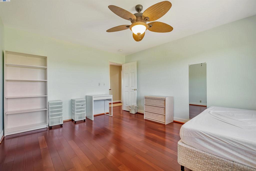 VARGAS PLATEAU - Residential