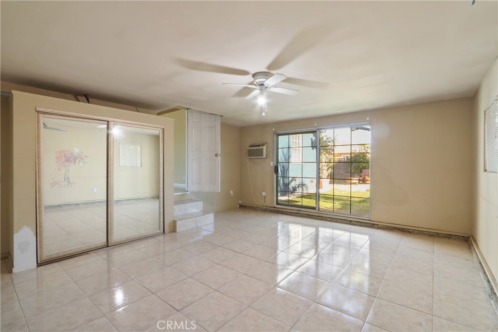 11219 Farndon Street