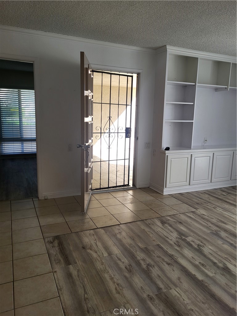 2103 Ronda Granada A