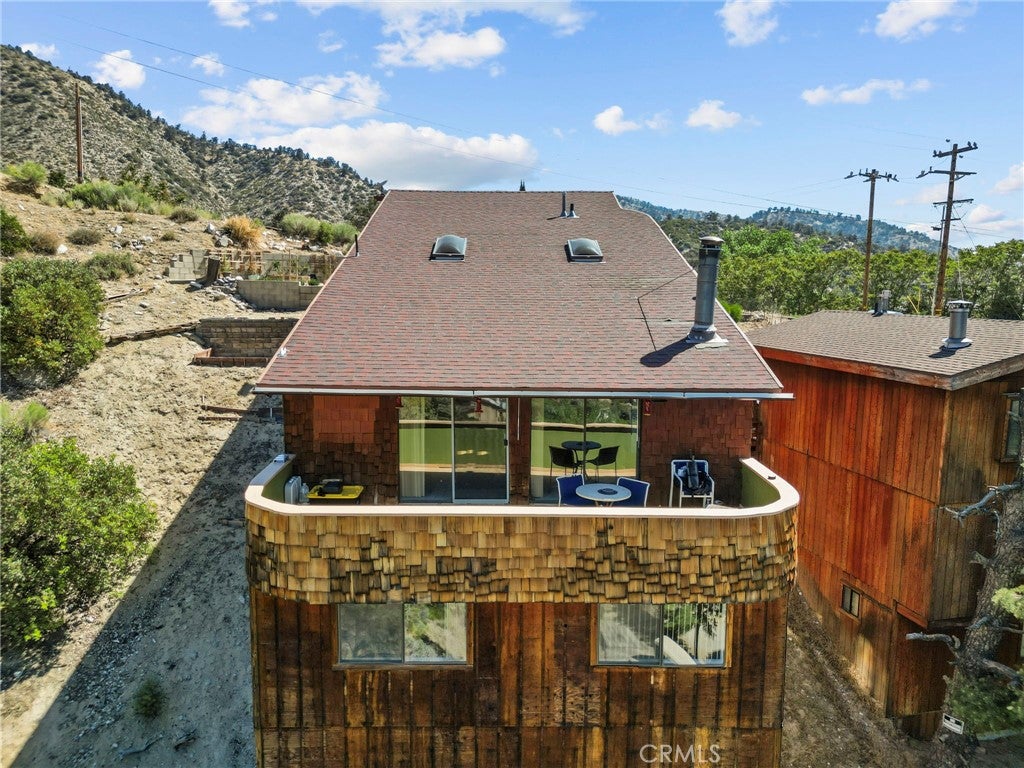 3520 Santa Clara