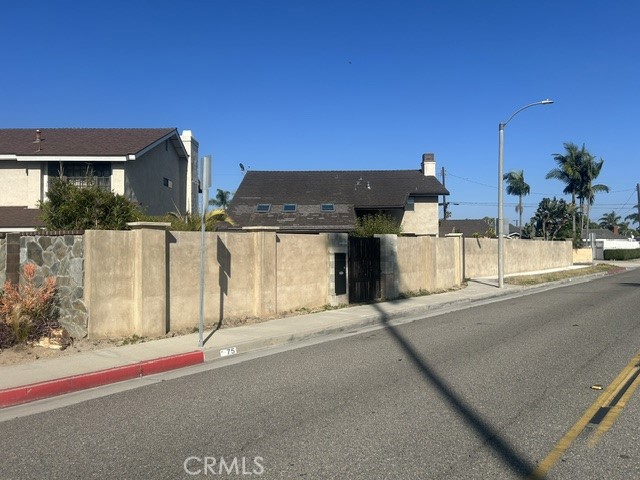 75 Adams Avenue