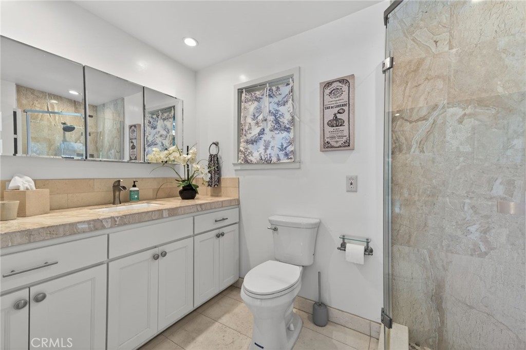 Arcadia, California, 91006, United States, 5 Bedrooms Bedrooms, ,6 BathroomsBathrooms,Residential,Active,2044599