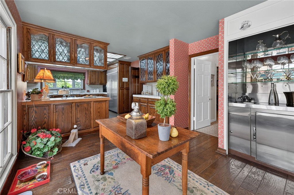 Arcadia, California, 91006, United States, 5 Bedrooms Bedrooms, ,6 BathroomsBathrooms,Residential,Active,2044599