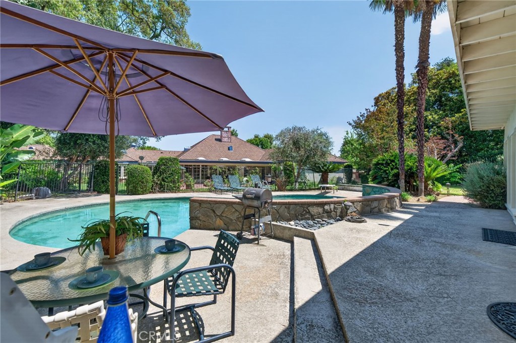 Arcadia, California, 91006, United States, 5 Bedrooms Bedrooms, ,6 BathroomsBathrooms,Residential,Active,2044599