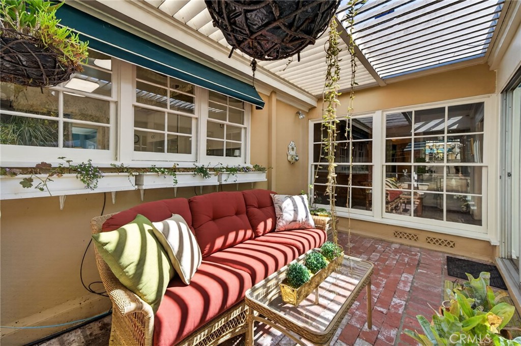 Arcadia, California, 91006, United States, 5 Bedrooms Bedrooms, ,6 BathroomsBathrooms,Residential,Active,2044599