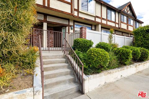 Tiny photo for 22525 Sherman Way #203, West Hills, CA 91307 (MLS # 26772867)