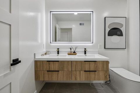 Tiny photo for 2043 Shellback Place, San Jose, CA 95133 (MLS # ML82037537)