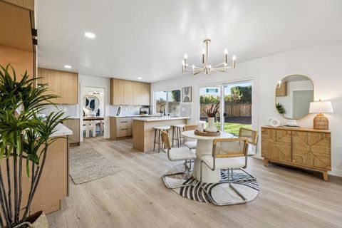 Tiny photo for 2043 Shellback Place, San Jose, CA 95133 (MLS # ML82037537)