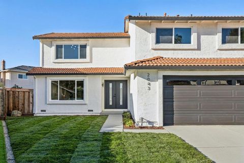 Tiny photo for 2043 Shellback Place, San Jose, CA 95133 (MLS # ML82037537)