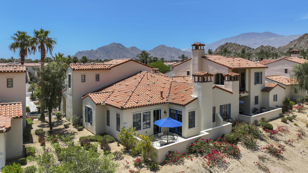 Legacy Villas - Residential