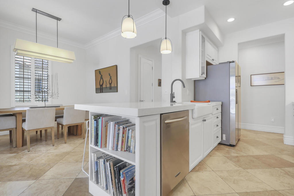 Legacy Villas - Residential