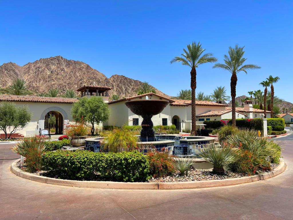 Legacy Villas - Residential