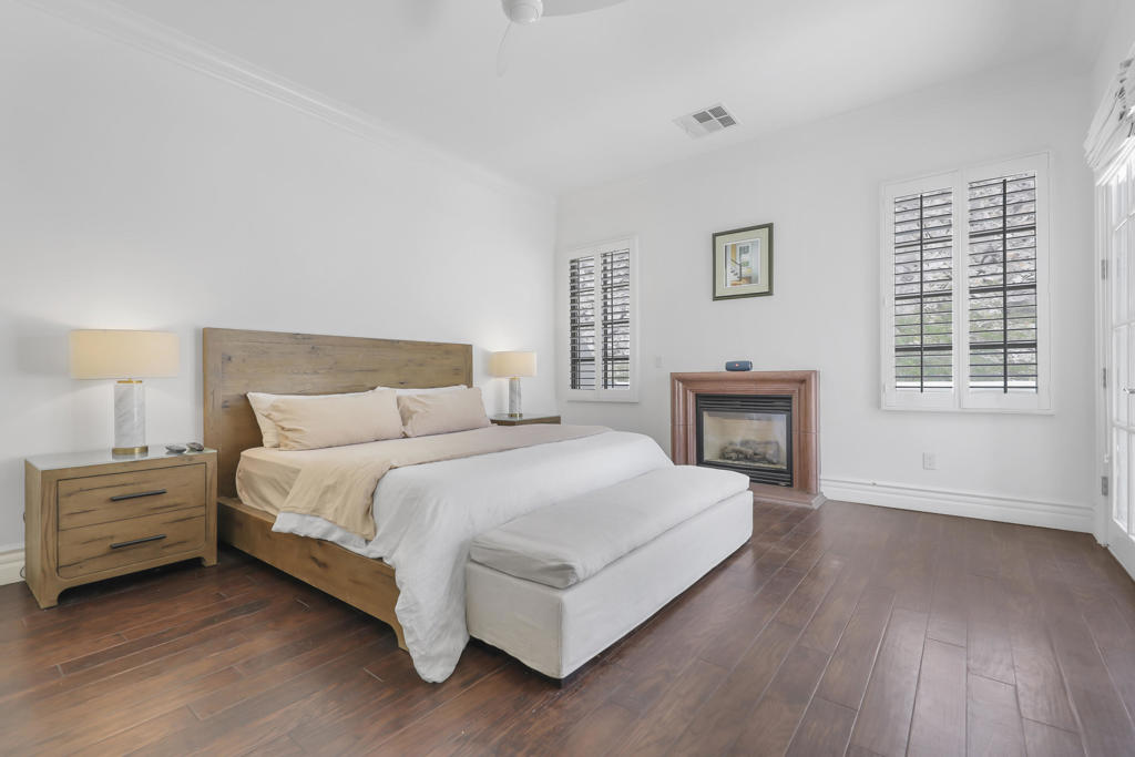 Legacy Villas - Residential