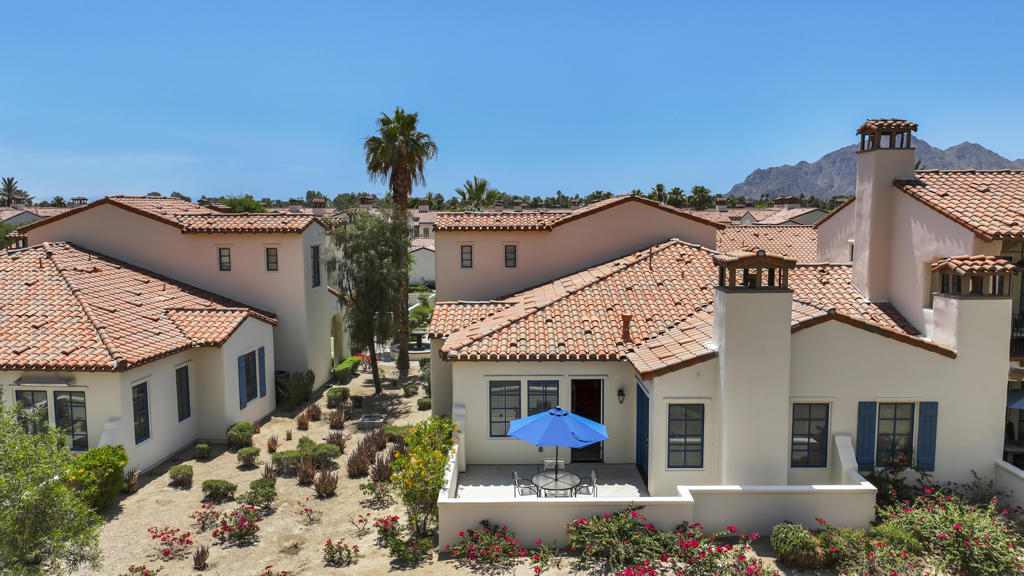 Legacy Villas - Residential