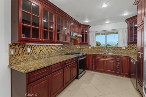 Tiny photo for 28151 Portsmouth DR, Menifee, CA 92586 (MLS # OC26200419)