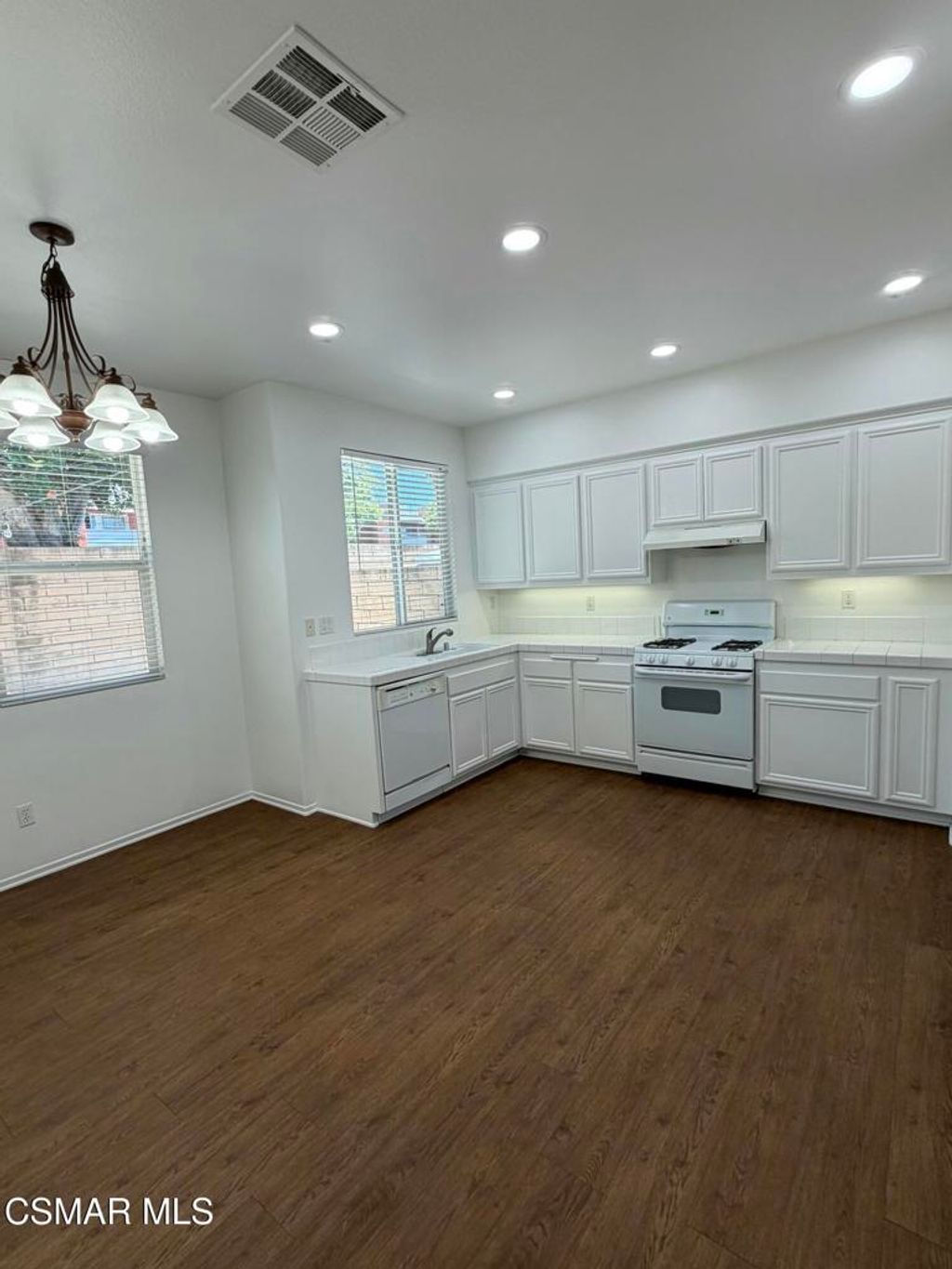 Photo of 1719 Watercrest Way, Simi Valley, CA 93065 (MLS # 226002041)