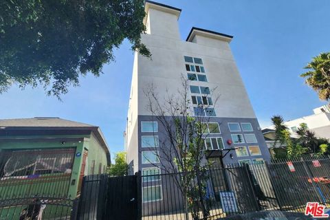 Photo of 1120 E 25th Street #102, Los Angeles, CA 90011 (MLS # 26664969)