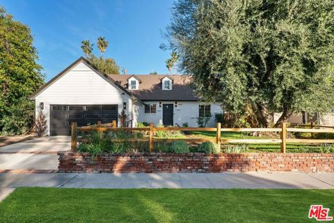 6464 Kessler Avenue Woodland Hills CA 91367