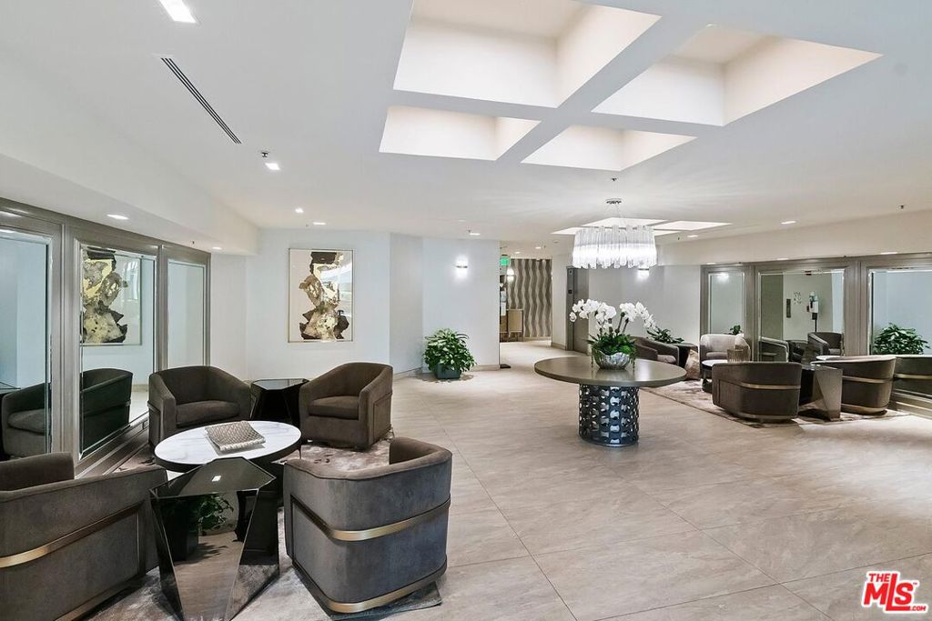 2112 Century Park Lane 107