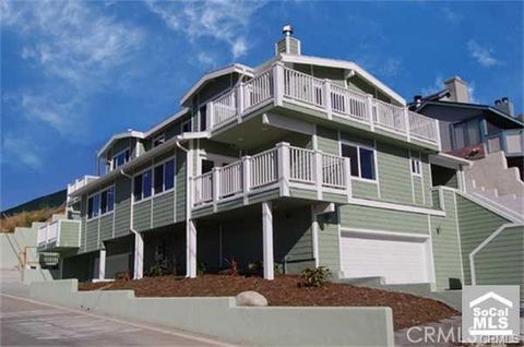 Photo of 34075 Silver Lantern, Dana Point, CA 92629 (MLS # OC26057857)