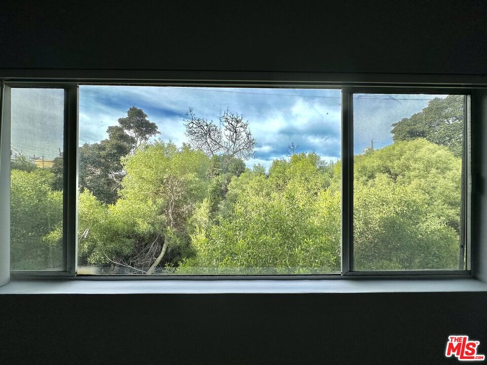 127 Loma Vista Street 8