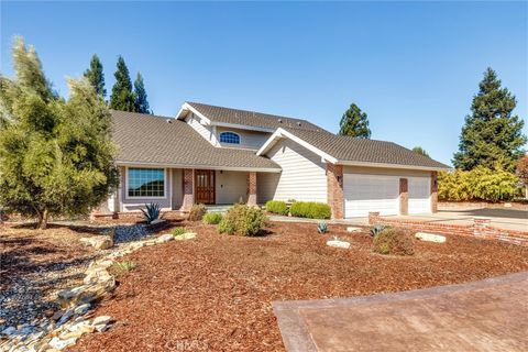 Photo of 833 Rolling Hills Dr Rd, Paso Robles, CA 93446 (MLS # NS25250938)