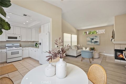 20 Via Jolitas Rancho Santa Margarita CA 92688