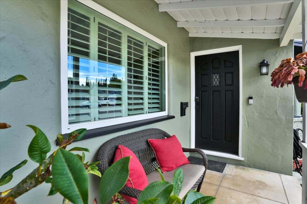 Photo of 558 Irving Avenue, San Jose, CA 95128 (MLS # ML82050436)