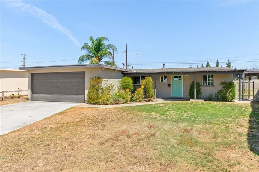 Stunning, fully renovated single-story pool home in a prime Covina location! This 4-bedroom, 2-bath residence features an open-concept layout with a fully updated kitchen boasting quartz countertops, a stylish backsplash, modern cabinetry, stainless steel appliances, and a large single-bowl sink. Both bathrooms have been beautifully remodeled with high-end finishes, and the generous-size bedrooms provide plenty of space for everyone.
Enjoy abundant natural light throughout, a spacious 2-car garage, and a large private backyard, perfect for entertaining or relaxing by the sparkling pool with brand-new equipment. Conveniently located near top-rated schools, shopping, dining, and easy freeway access, this home is not only beautiful but also offers incredible value. With all updates complete, a private pool, and a prime location in a highly desirable area of Covina, it’s a rare opportunity to own a move-in-ready home that truly has it all!