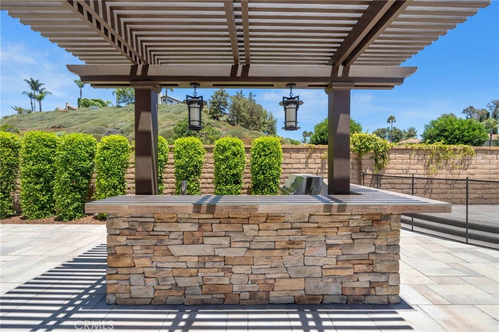 24785 Queens Court, Laguna Niguel CA 92677 - Photo 17