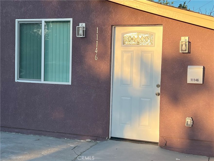 Beautiful approx. 500 sq ft ADU in the heart of Granada Hills. This stylish 1-bedroom, 1-bath unit is a brand-new garage conversion offering privacy, convenience, and modern amenities in a quiet residential neighborhood.

Features Include:

Spacious open layout with sleek finishes and natural light

Private in-unit washer & dryer for ultimate convenience

Full kitchen with refrigerator and modern appliances included

All new construction with contemporary design touches

Water and gas utilities included in rent

Separate electric meter for tenant

Dedicated entrance and private living space

Lease Terms:

1-year lease

Security deposit required



Applicant Screening Link:

https://apply.link/p3QPkd0
