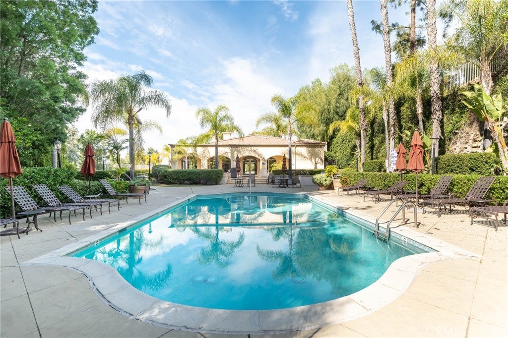 5220 Premiere Hills Circle 228