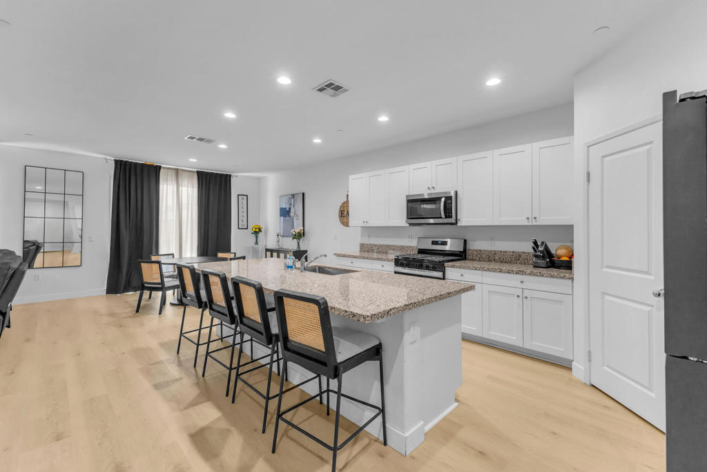 83920 Pyramid Ranch Drive