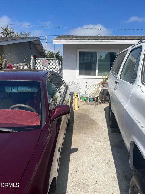 Tiny photo for 211 Featherstone Street, Oxnard, CA 93030 (MLS # V1-33539)