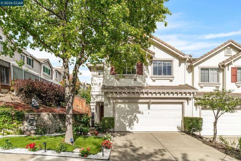 Photo of 125 Shadowhill Cir Cir, San Ramon, CA 94583 (MLS # 41131289)