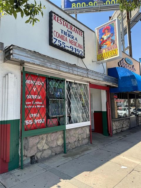Photo of 11746 Victory Blvd Blvd, North Hollywood, CA 91606 (MLS # SR25182246) Photo of 11746 Victory Blvd Blvd, North Hollywood, CA 91606 (MLS # SR25182246)
