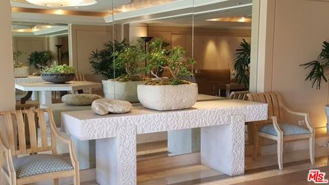 Tiny photo for 701 Ocean Avenue #PHD, Santa Monica, CA 90402 (MLS # 26652437)