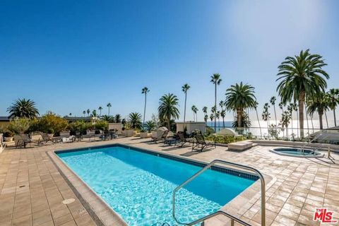 Tiny photo for 701 Ocean Avenue #PHD, Santa Monica, CA 90402 (MLS # 26652437)