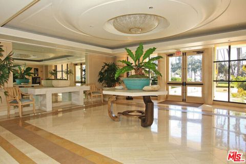 Tiny photo for 701 Ocean Avenue #PHD, Santa Monica, CA 90402 (MLS # 26652437)